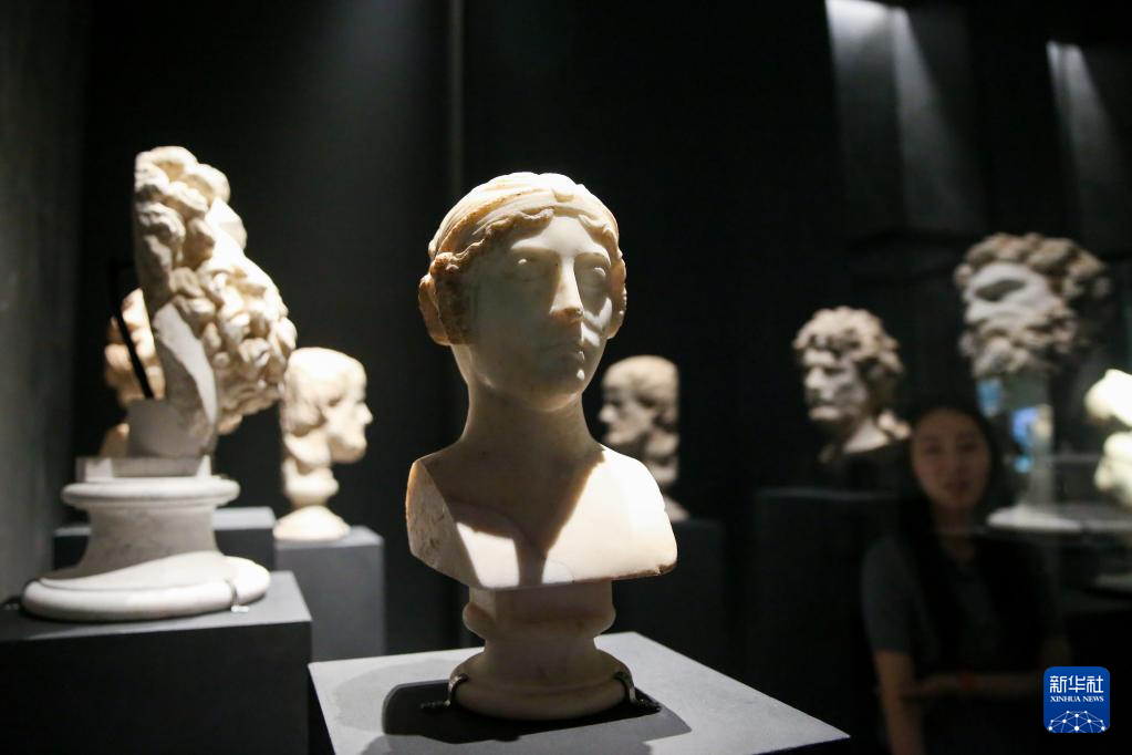 百余件古希腊和古罗马文物亮相韩国首尔