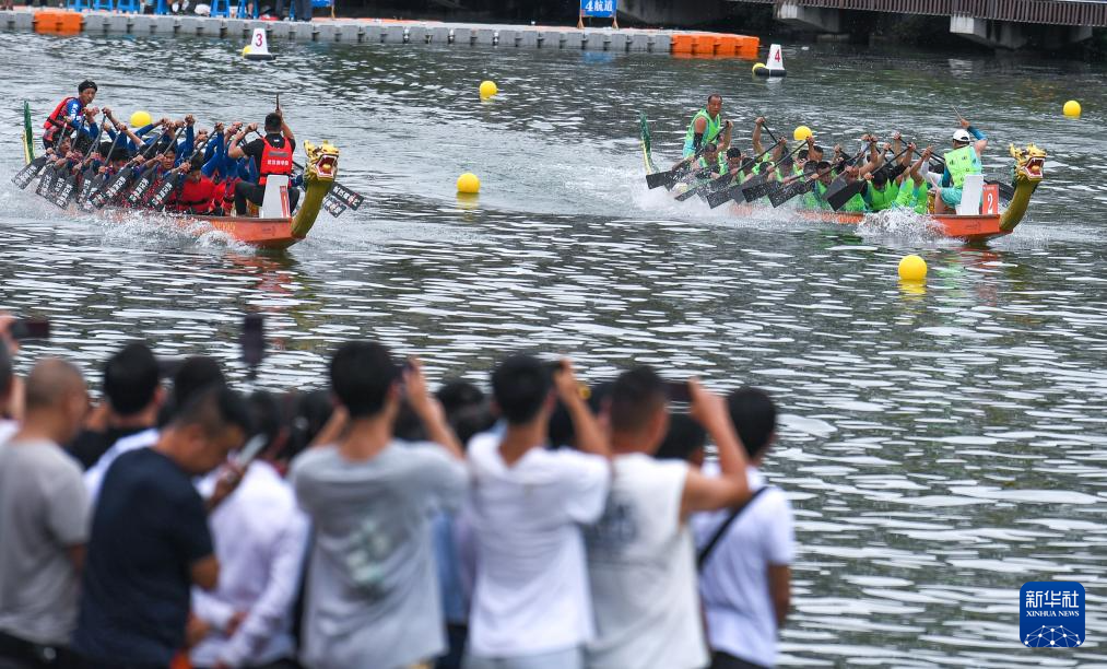 龙舟竞技 阳河