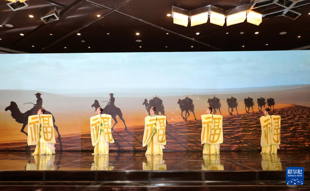 “清新福建”文旅推介会暨海丝文化精品展在开罗举行
