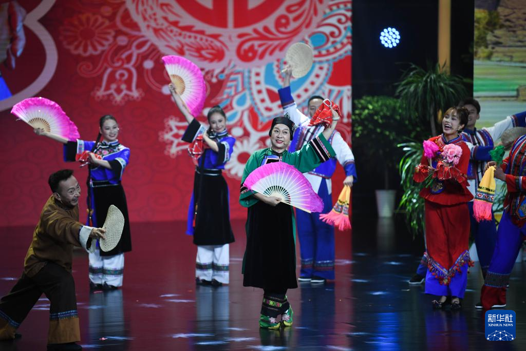 全国移风易俗优秀文艺节目在延安集中展演