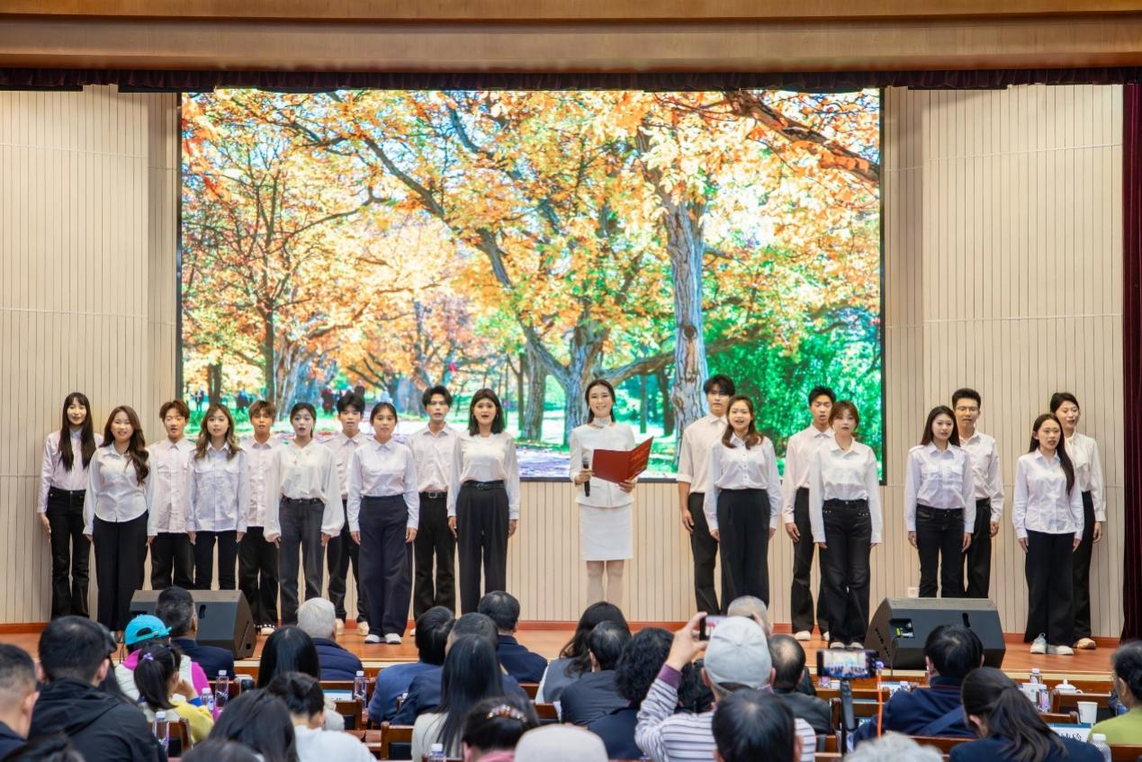 全国光明领读人(湖北)启动仪式暨主题诵读大会举行 全国光明领读人(湖北)启动仪式暨主题诵读大会举行