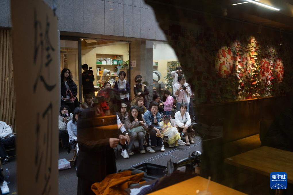 成都街巷的社区戏剧节