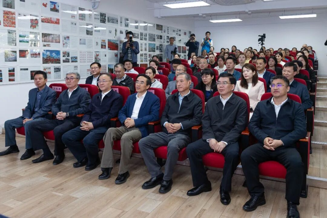 科技文化融合助残 AI赋能平等共享——第三十六次全国助残日主题活动在京举办