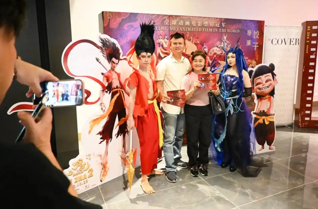 关铭闻:向前!中国开放的大门越开越大