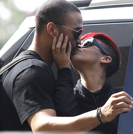 蕾哈娜和前男友