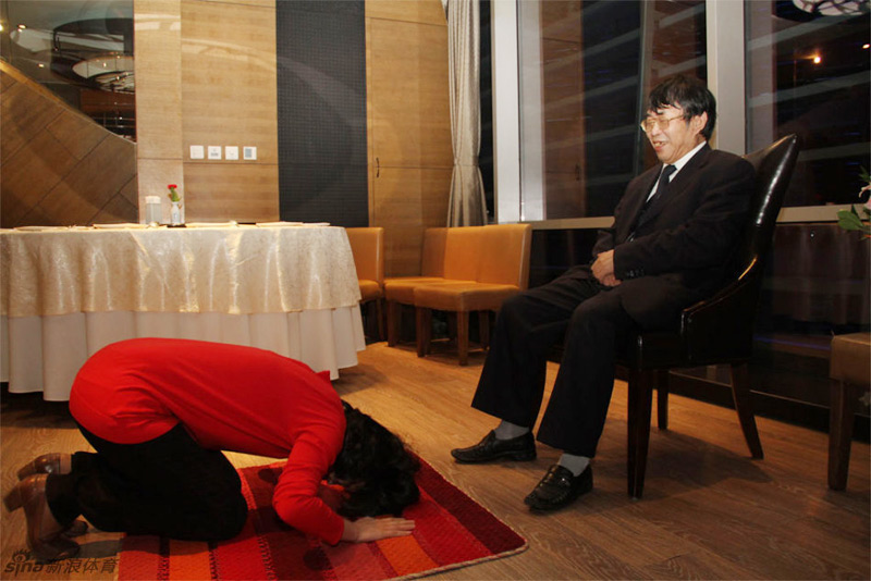 聂卫平收美女弟子 孟昭玉行三叩首大礼